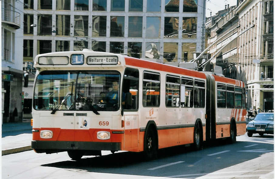 (062'432) - TPG Gen�ve - Nr. 659 - Saurer/Hess Gelenktrolleybus am 4. August 2003 in Gen�ve, Bel-Air