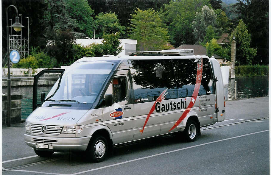 (062'706) - Gautschi, Aarau - Nr. 9/AG 50'164 - Mercedes am 13. August 2003 bei der Schiffl�ndte Thun