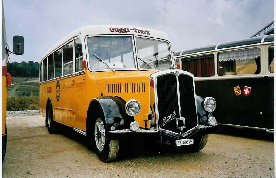 (062'935) - Guggenb�hl, Wettswil - ZH 60'675 - Berna/Hess (ex Bass, Frasnacht; ex Heilst�tte, Allerheiligenberg) am 30. August 2003 in Niederbipp, Saurertreffen