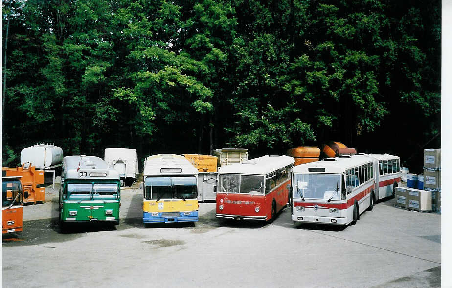 (063'314) - BVB Basel (RWB) - Nr. 75/BE 399'675 - FBW/FHS + TC La Chaux-de-Fonds (RWB) - Nr. 156 - FBW/Hess + H�uselmann, Bern (RWB) - Nr. 27 - FBW/R&J (ex AFA Adelboden Nr. 24; ex Steiner, Meikirch Nr. 1) + AS Engi (RWB) - Nr. 20 - Saurer/T�scher (ex ASS Schleitheim Nr. 10) am 7. September 2003 in Oberburg, Ziegelgut