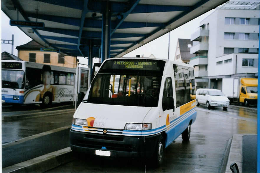 (063'904) - RTB Altst�tten - Nr. 1/SG 74'305 - Peugeot am 9. Oktober 2003 beim Bahnhof Heerbrugg