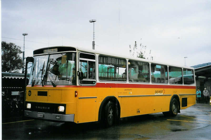 (063'911) - Schwizer, Goldach - Nr. 4/SG 50'508 - Saurer/T�scher am 9. Oktober 2003 beim Bahnhof Rheineck