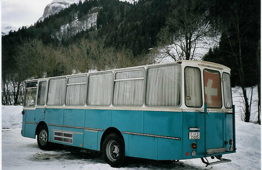 (064'735) - Reichlin, Emmenbr�cke - LU 15'695 - FBW/Rizzi (ex Bucheli, Kriens Nr. 8; ex P 23'500) am 27. Dezember 2003 in Engelberg, Talstation Titlis