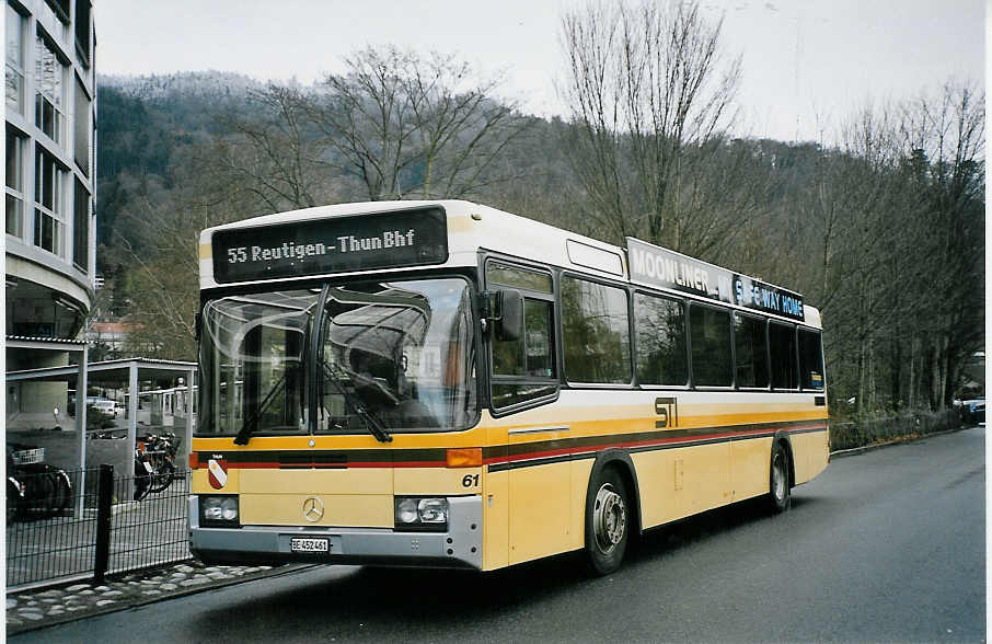 (065'206) - STI Thun - Nr. 61/BE 452'461 - Mercedes/R&J am 18. Januar 2004 bei der Schiffl�ndte Thun
