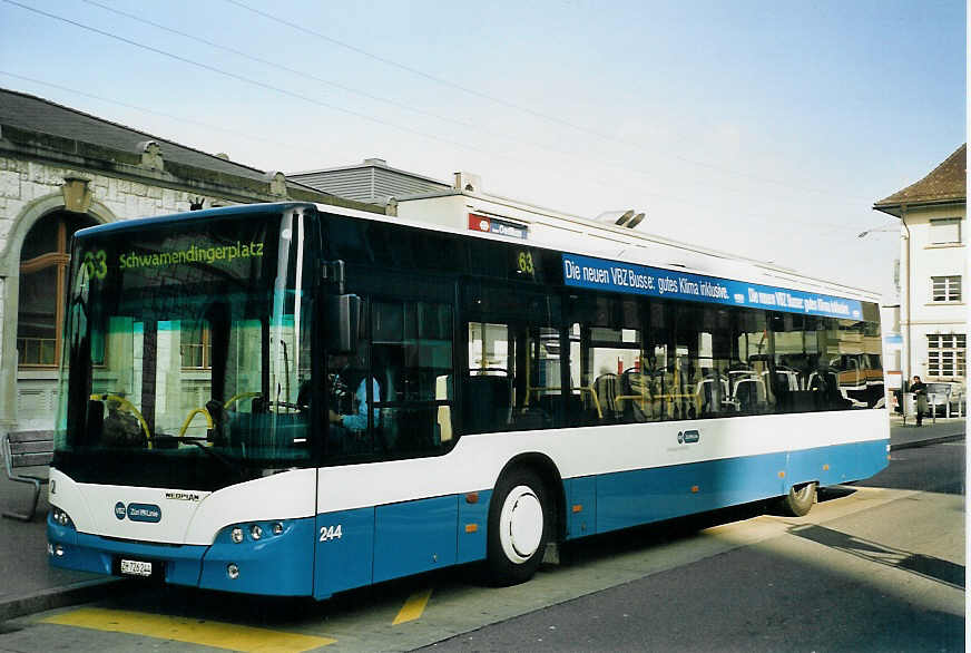 (065'531) - VBZ Z�rich - Nr. 244/ZH 726'244 - Neoplan am 16. Februar 2004 beim Bahnhof Z�rich-Oerlikon