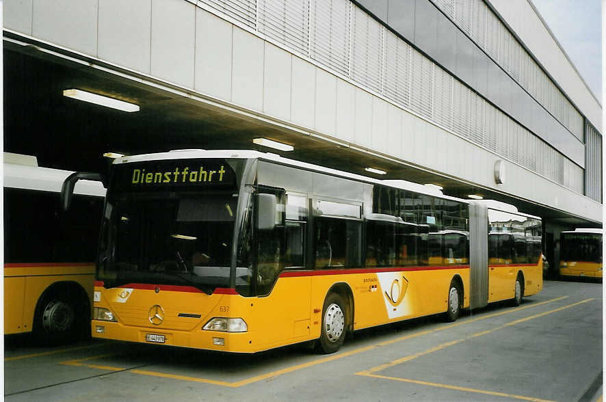 (066'103) - PostAuto Bern-Freiburg-Solothurn - Nr. 637/BE 443'978 - Mercedes (ex P 27'012) am 21. M�rz 2004 in Bern, Postautostation