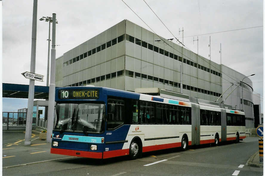 (066'219) - TPG Gen�ve - Nr. 721 - NAW/Hess Doppelgelenktrolleybus (ex Nr. 709) am 21. M�rz 2004 in Gen�ve, Tour-de-Controle