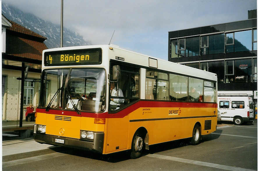 (066'403) - PostAuto Berner Oberland - BE 614'042 - NAW/G�ppel (ex P 23'002; ex Selfors, Meiringen; ex P 22'020; ex Mer�ay, Del�mont; ex LVB Lenk) am 27. M�rz 2004 beim Bahnhof Interlaken Ost