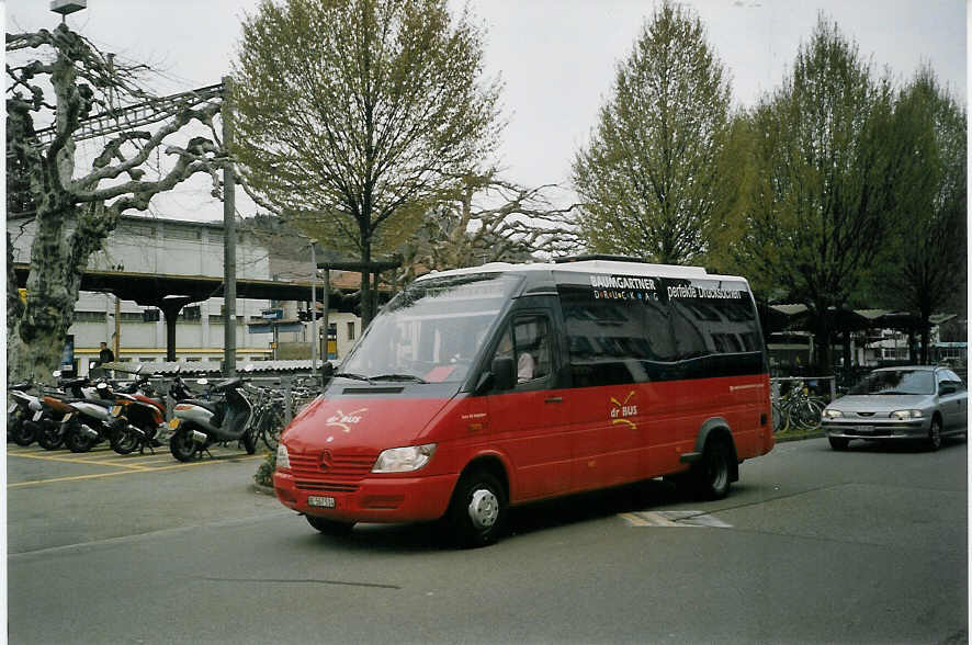 (066'533) - AAGK Koppigen - Nr. 14/BE 567'514 - Mercedes/Auw�rter am 19. April 2004 beim Bahnhof Burgdorf