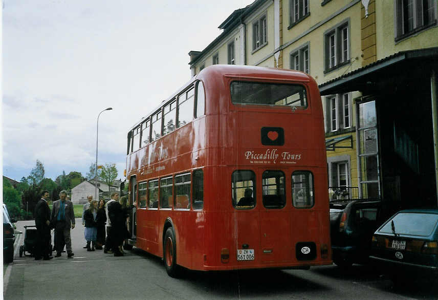 (067'320) - Piccadilly Tours, Winterthur - ZH 561'006 - Bristol (ex Londonbus Nr. FLF 160) am 8. Mai 2004 in Matzingen, Restaurant M�hli