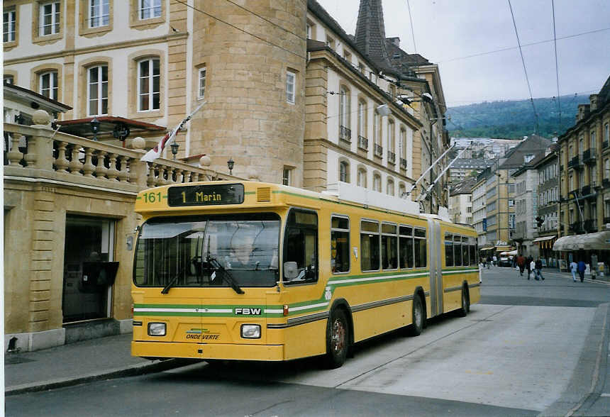 (067'626) - TN Neuch�tel - Nr. 161 - FBW/Hess Gelenktrolleybus am 22. Mai 2004 in Neuch�tel, Place Pury
