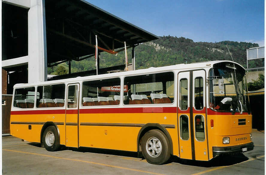 (068'023) - Selfors, Meiringen - BE 65'727 - Saurer/T�scher (ex P 24'236) am 24. Mai 2004 in Thun, Grabengut