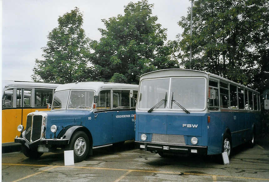 (068'524) - Murer, Jona - Nr. 10 - FBW/T�scher (ex VZO Gr�ningen Nr. 10; ex Richter, Z�rich; ex VZO Gr�ningen Nr. 10) + VZO Gr�ningen Nr. 14 - FBW/T�scher am 19. Juni 2004 in Hinwil, AMP