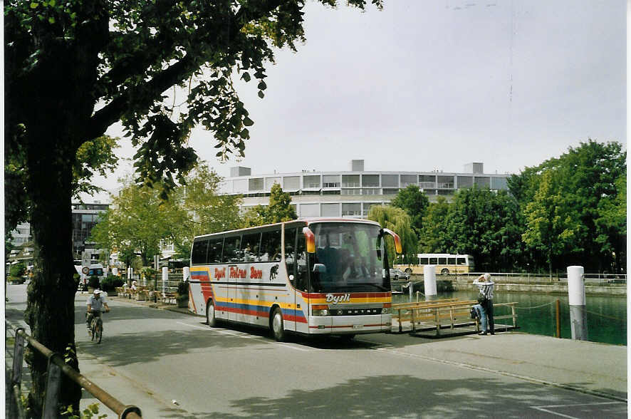 (068'718) - Dysli, Bern - Nr. 22/BE 28'435 - Setra am 26. Juni 2004 bei der Schiffl�ndte Thun