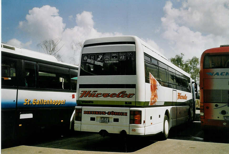 (068'902) - Aus der Schweiz: H�rzeler, Dietikon - Nr. 46/ZH 12'093 - Volvo am 6. Juli 2004 in Rust, Europapark