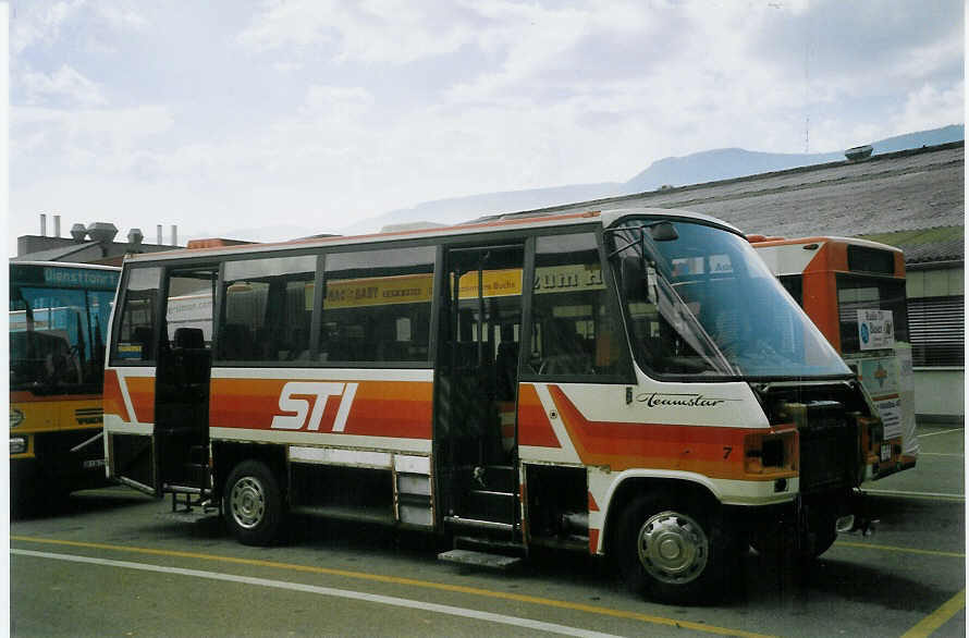 (069'015) - STI Thun - Nr. 7 - Mercedes/Auw�rter (ex TSG Blumenstein Nr. 7) am 7. Juli 2004 in Bellach, Hess