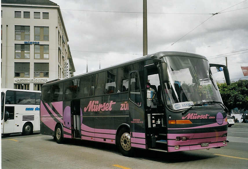 (070'227) - M�rset, Z�rich - ZH 475'164 - Bova am 21. August 2004 in Luzern, Schwanenplatz