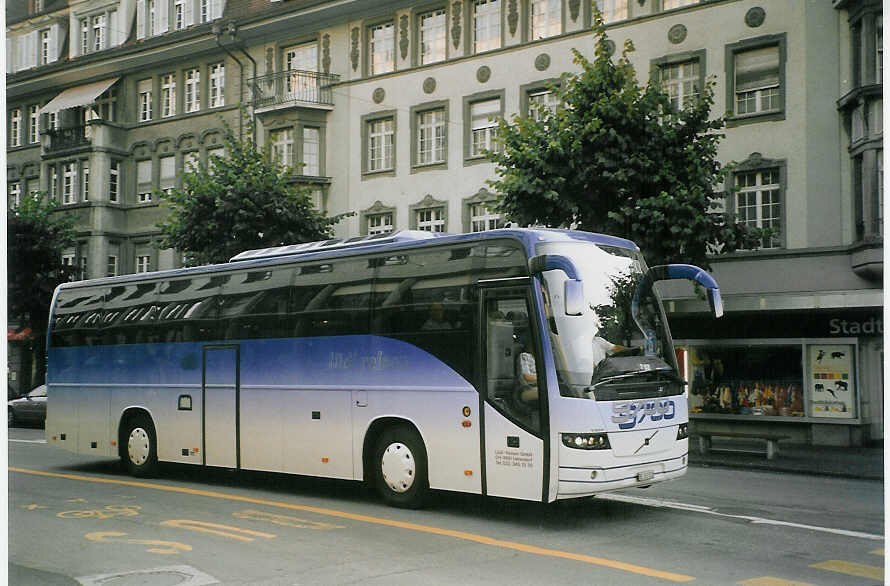 (070'718) - L�di, Uetendorf - BE 103'520 - Volvo am 8. September 2004 in Thun, Bahnhofstrasse