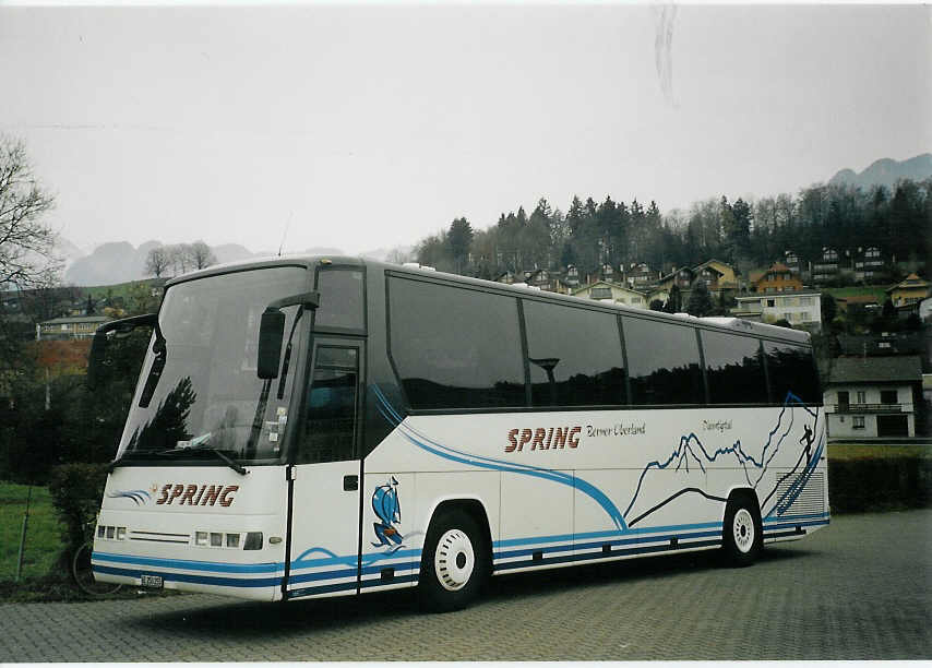 (072'826) - Spring, Schwenden - BE 250'255 - Dr�gm�ller am 29. November 2004 in Gwatt, Restaurant R�ssli