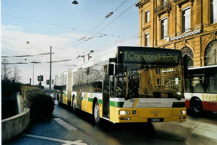 (073'536) - TN Neuch�tel - Nr. 235/NE 111'235 - MAN am 1. Januar 2005 in Neuch�tel, Place Pury