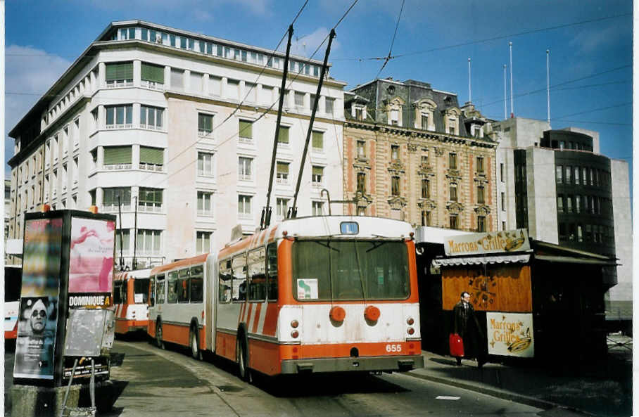 (075'014) - TPG Gen�ve - Nr. 655 - Saurer/Hess Gelenktrolleybus am 24. Februar 2005 in Gen�ve, Bel-Air