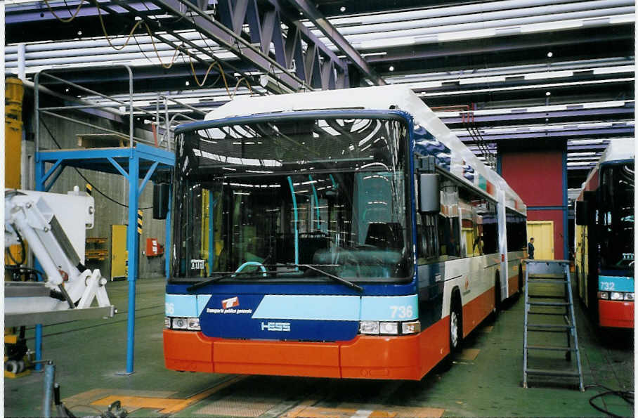 (075'033) - TPG Gen�ve - Nr. 736 - Hess/Hess Gelenktrolleybus am 24. Februar 2005 in Grand-Lancy, D�p�t