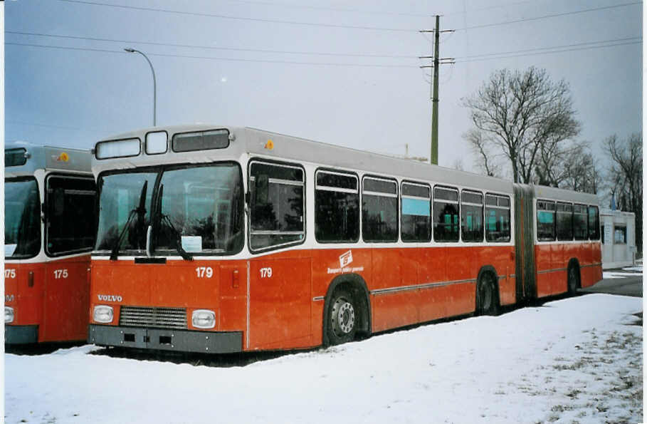 (075'609) - Beck, Gen�ve - Nr. 179 - Volvo/R&J-Hess (ex TPG Gen�ve Nr. 179) am 6. M�rz in Nyon, Lauber