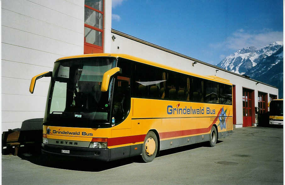 (075'629) - AVG Grindelwald - Nr. 27/BE 345'856 - Setra am 12. M�rz 2005 in Interlaken, Postgarage