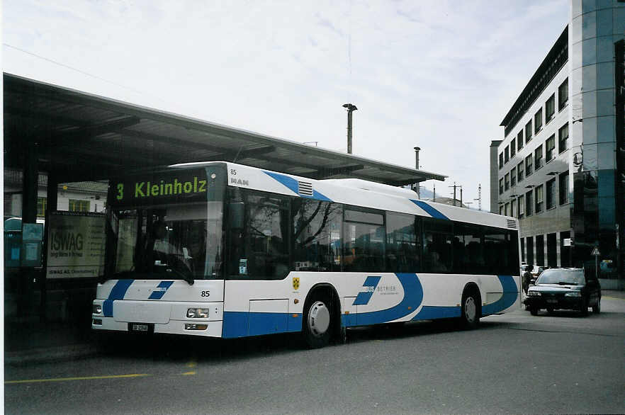 (075'812) - BOGG Wangen b.O. - Nr. 85/SO 21'948 - MAN am 31. M�rz 2005 beim Bahnhof Olten