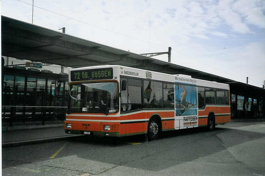 (075'821) - BOGG Wangen b.O. - Nr. 20/SO 20'975 - MAN (ex AGO Olten Nr. 20) am 31. M�rz 2005 beim Bahnhof Olten