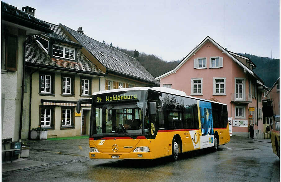 (076'417) - PostAuto Thal-G�u-Lebern - SO 149'608 - Mercedes am 24. April 2005 in Langenbruck, Post