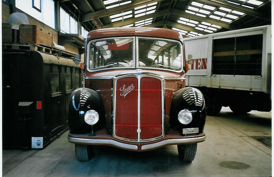 (076'821) - Blaser, Hasle-R�egsau - Saurer/R&J (ex Feller, Luterbach; ex AWL Littenheid; ex TSG Blumenstein Nr. 6) am 29. Mai 2005 in Oberburg, Ziegelgut