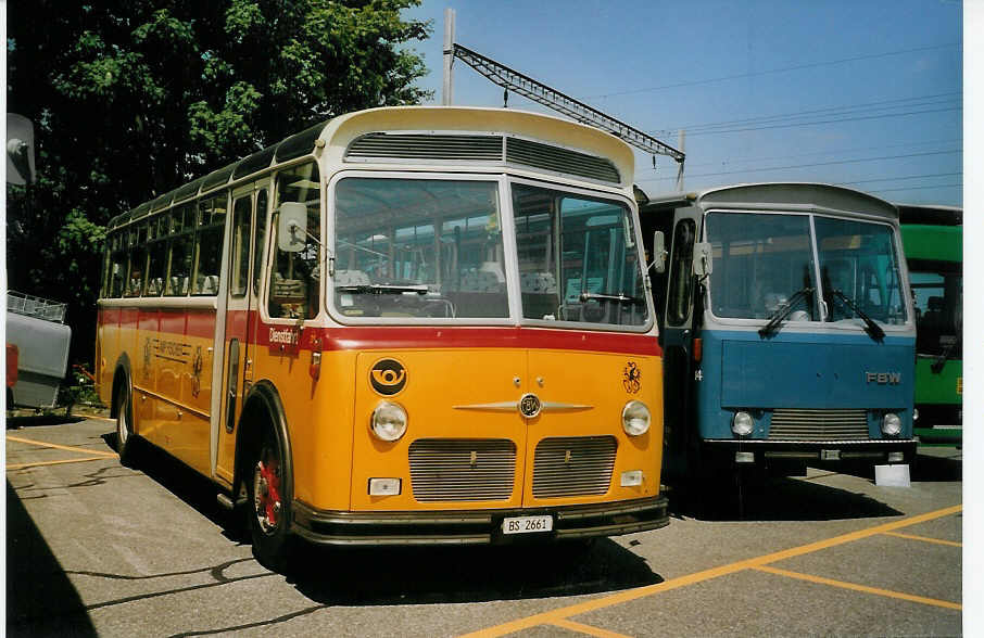 (077'625) - Fischer, Basel - Nr. 21/BS 2661 - FBW/Gangloff (ex B�tra, Birr Nr. 21; ex P 24'160) am 18. Juni 2005 in Hinwil, AMP