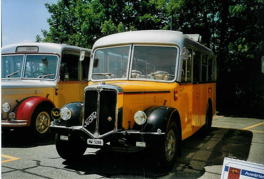 (077'702) - OPC Ennetb�rgen - Nr. 4/NW 5288 - FBW/Krapf (ex Schweizer Armee) am 18. Juni 2005 in Hinwil, AMP