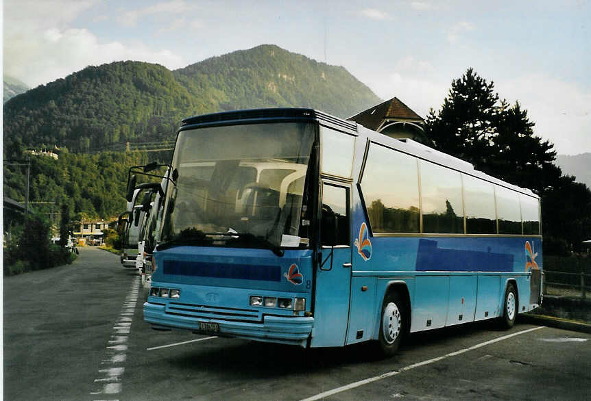 (078'608) - Romantic Tour, Montagnola - Nr. 8/TI 204'553 - Dr�gm�ller (ex Zerzuben, Visp-Eyholz) am 11. Juli 2005 beim Bahnhof Interlaken West