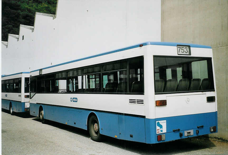 (079'422) - Gut, Binz - Nr. 2 - Mercedes (ex VBZ Z�rich Nr. 602) am 13. August 2005 in Biel, BTR