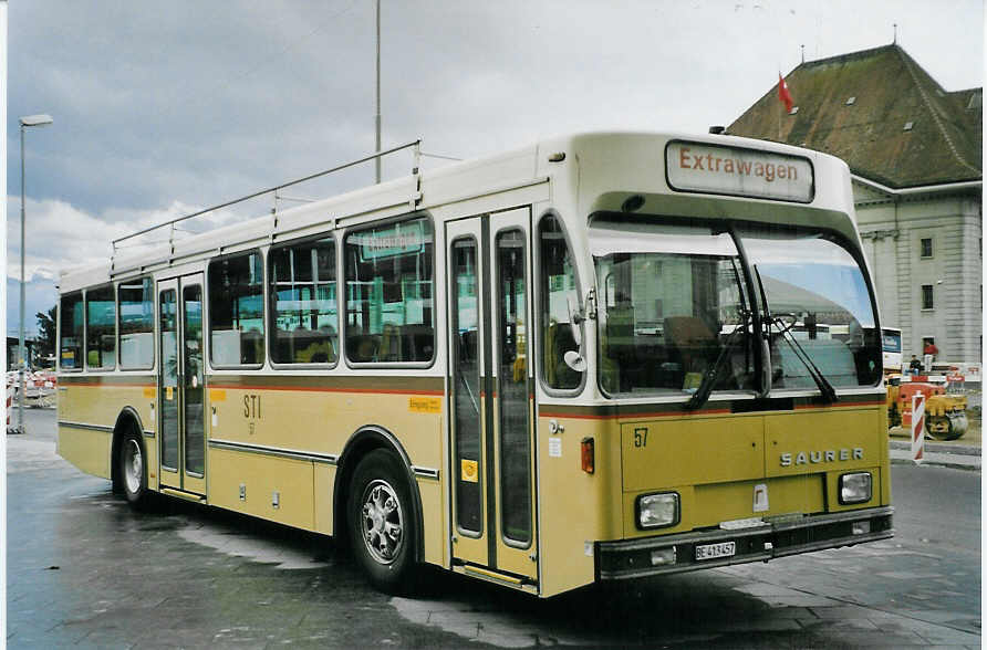 (079'507) - STI Thun - Nr. 57/BE 413'457 - Saurer/R&J am 14. August 2005 in Thun, Aarefeldplatz