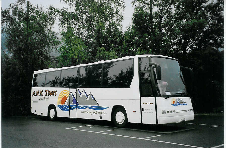(079'517) - A.N.K. Tours, Muttenz - BL 7778 - Dr�gm�ller am 20. August 2005 in Thun, Seestrasse