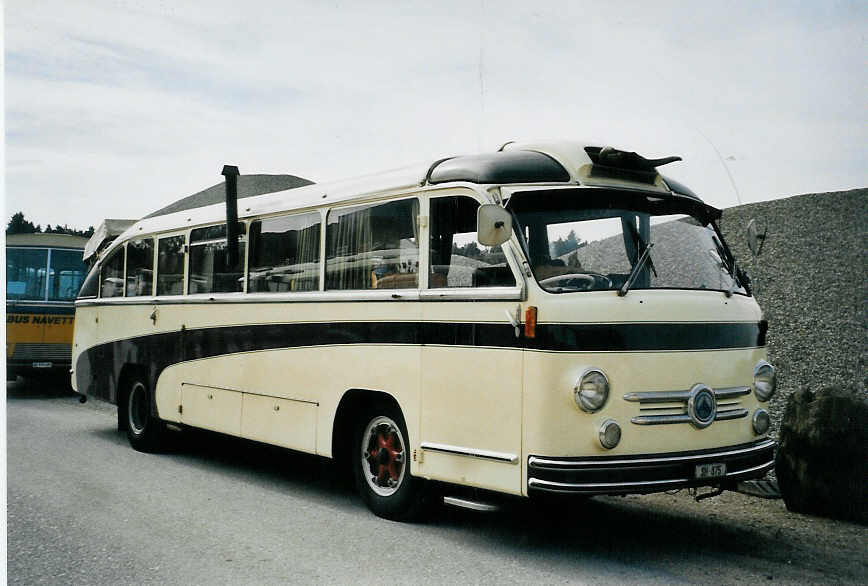 (079'925) - Wehrli, Thayngen - SH 875 - Saurer/Saurer (ex Rieser+Vetter, Frauenfeld) am 27. August 2005 in Niederbipp, Saurertreffen