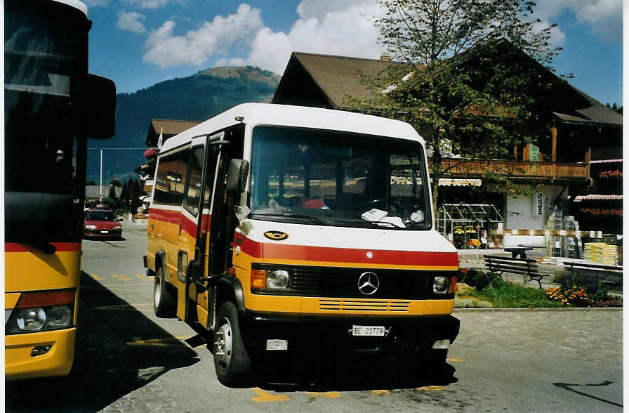 (080'230) - K�bli, Gstaad - BE 21'779 - Mercedes/Auw�rter (ex von Gr�nigen, Turbach) am 3. September 2005 beim Bahnhof Gstaad