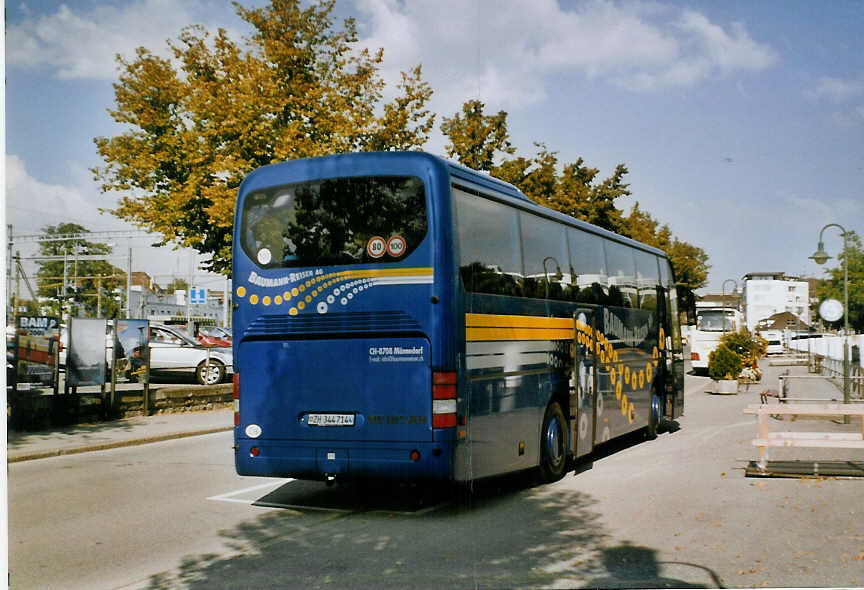 (080'325) - Baumann, M�nnedorf - ZH 344'714 - Neoplan am 5. September 2005 bei der Schiffl�ndte Thun