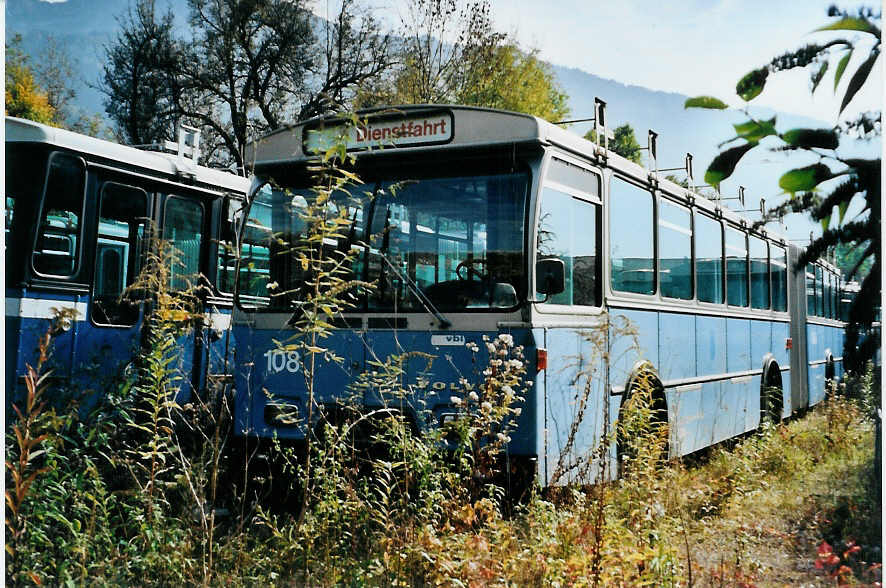 (081'201) - VBL Luzern - Nr. 108 - Volvo/Hess am 20. Oktober 2005 in N�fels