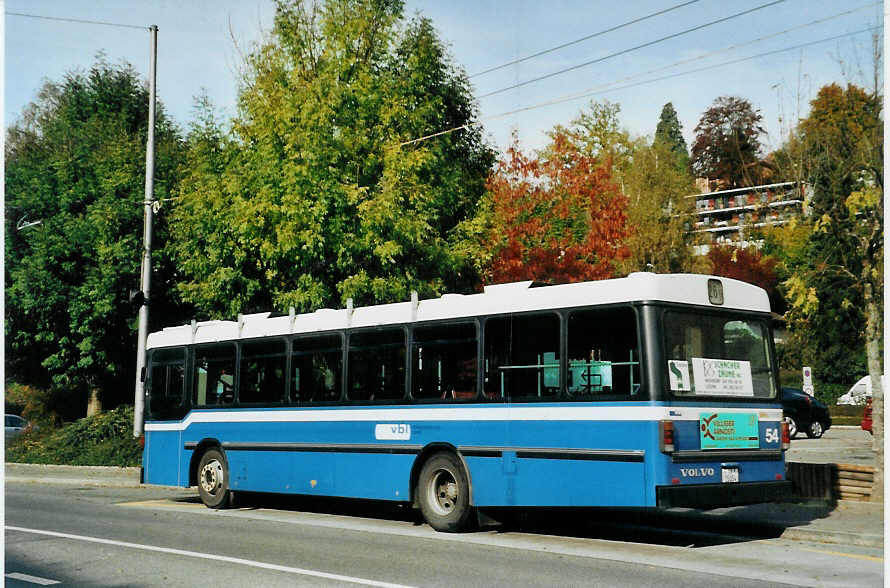(081'232) - VBL Luzern - Nr. 54/LU 15'054 - Volvo/Hess am 21. Oktober 2005 in Luzern, Br�elstrasse