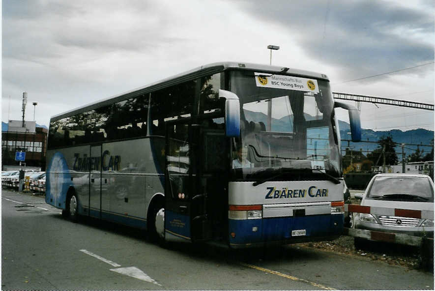 (081'326) - Zb�ren, Konolfingen - BE 26'569 - Van Hool am 26. Oktober 2005 in Thun, CarTerminal 