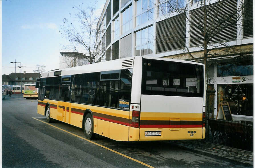 (082'433) - STI Thun - Nr. 95/BE 572'095 - MAN am 3. Januar 2006 bei der Schiffl�ndte Thun