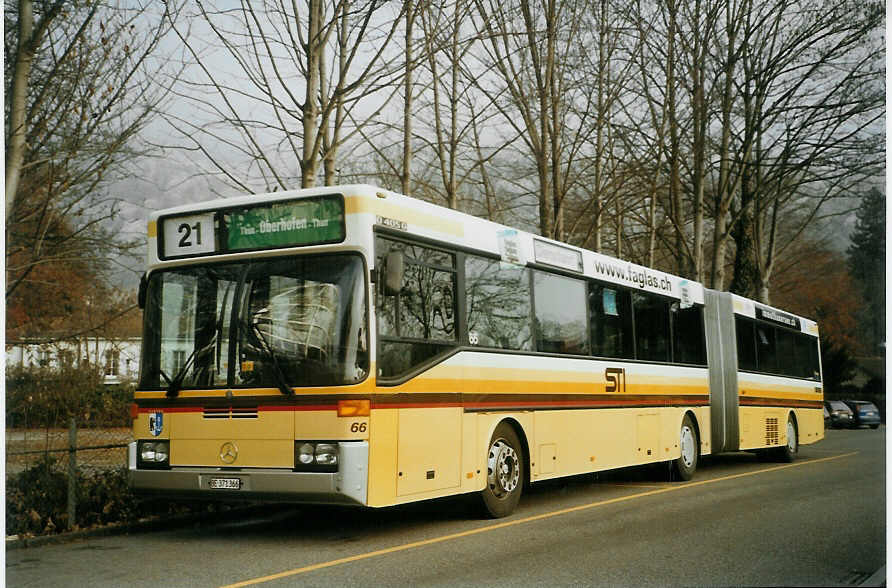 (082'528) - STI Thun - Nr. 66/BE 371'366 - Mercedes am 11. Januar 2006 bei der Schiffl�ndte Thun