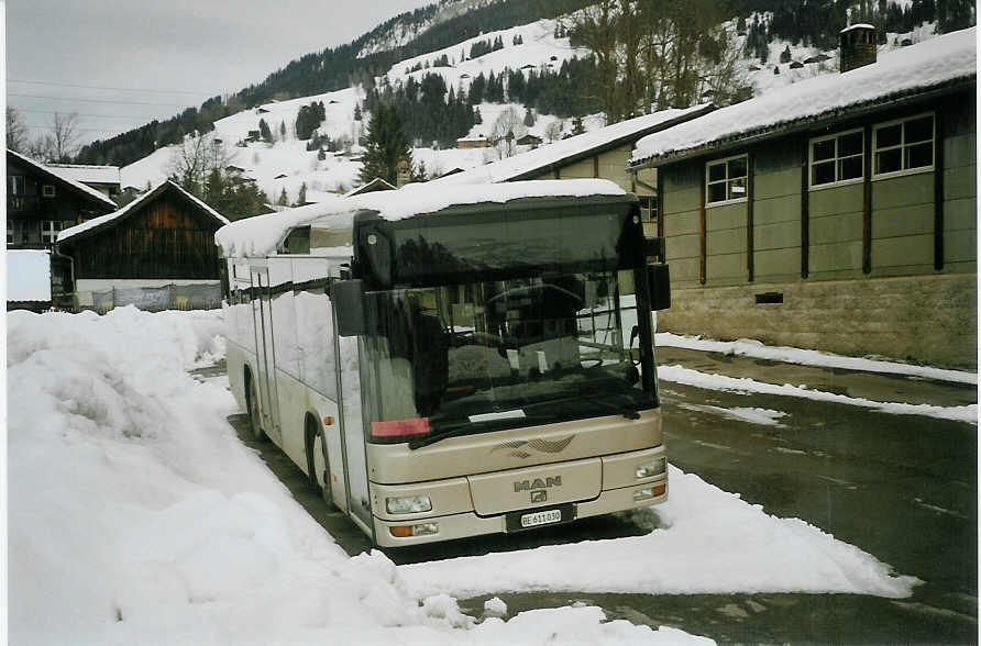 (083'216) - AFA Adelboden - Nr. 55/BE 611'030 - MAN/G�ppel (ex Matt, FL-Mauren Nr. 66) am 19. Februar 2006 in Lenk, Gutenbrunnenstrasse 