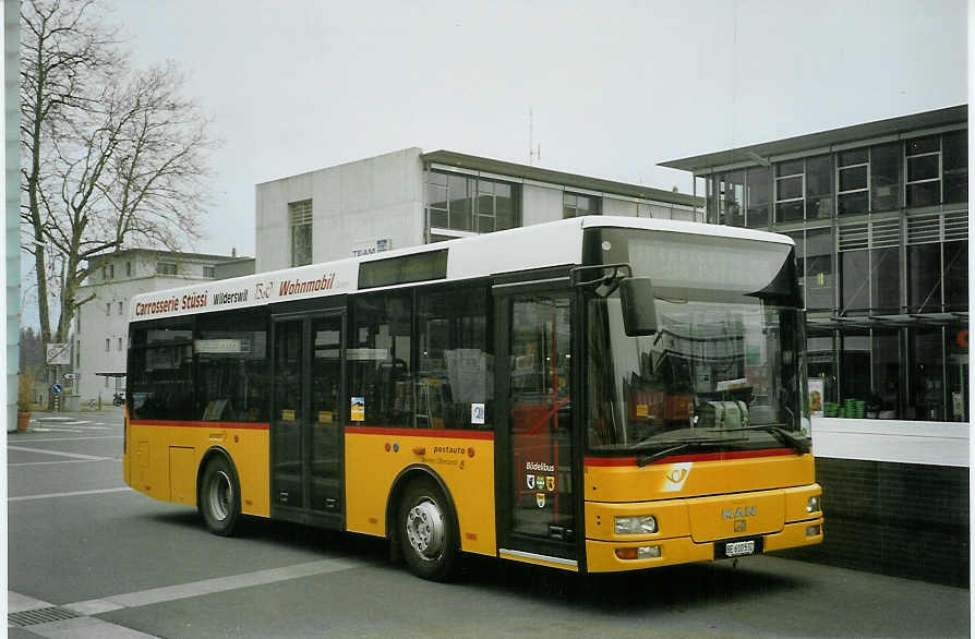 (083'313) - PostAuto Bern - BE 610'532 - MAN/G�ppel (ex P 23'033) am 25. Februar 2006 beim Bahnhof Interlaken Ost