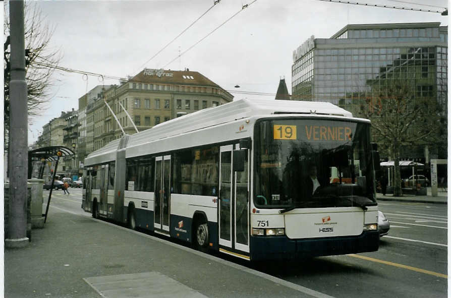 (083'403) - TPG Gen�ve - Nr. 751 - Hess/Hess Gelenktrolleybus am 6. M�rz 2006 in Gen�ve, 22-Cantons