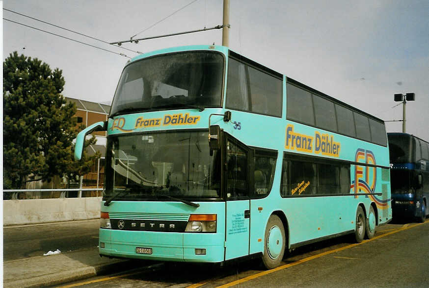 (083'508) - D�hler, Niederuzwil - Nr. 35/SG 110'503 - Setra am 6. M�rz 2006 in Gen�ve, A�roport